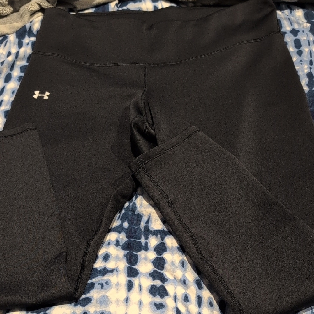 Under Armour Jet Black Performance Leggings